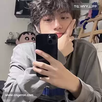 韦心诚